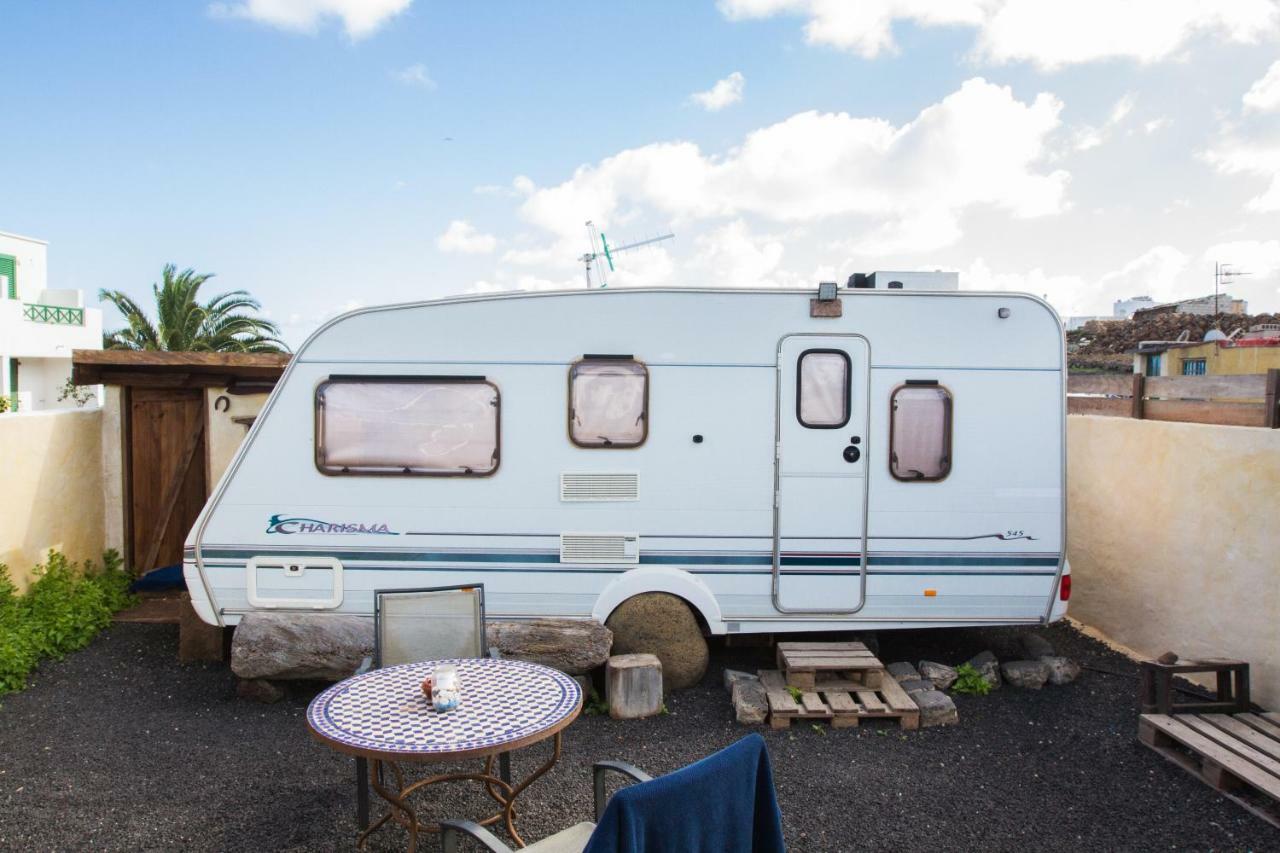 Caravan Apartment Тинахо Екстериор снимка